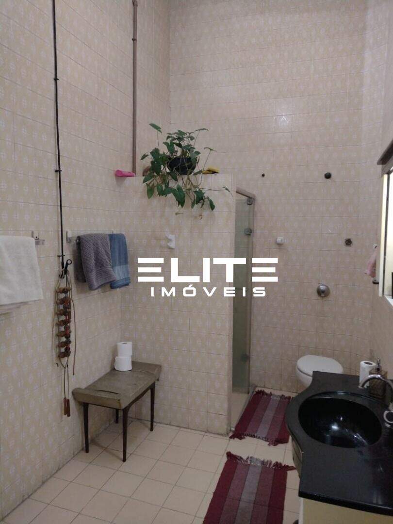 Sobrado à venda no Centro: 