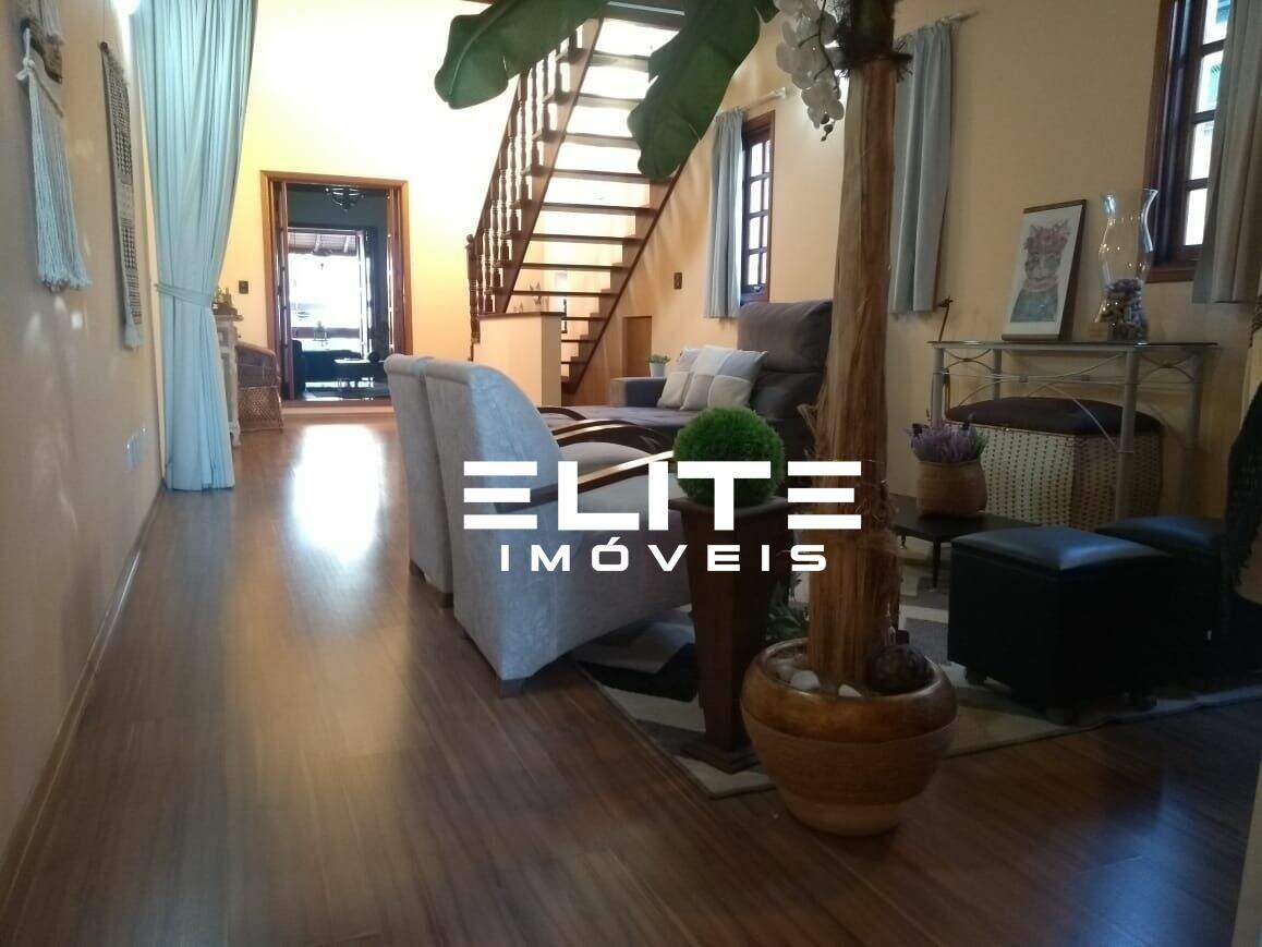 Sobrado à venda no Vila Floresta: 