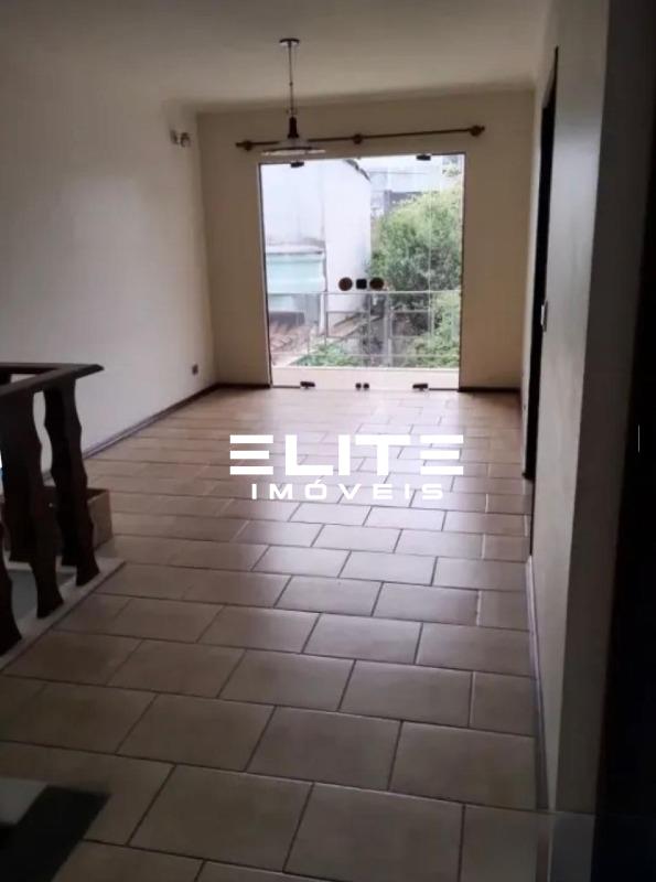 Sobrado à venda no Centro: 