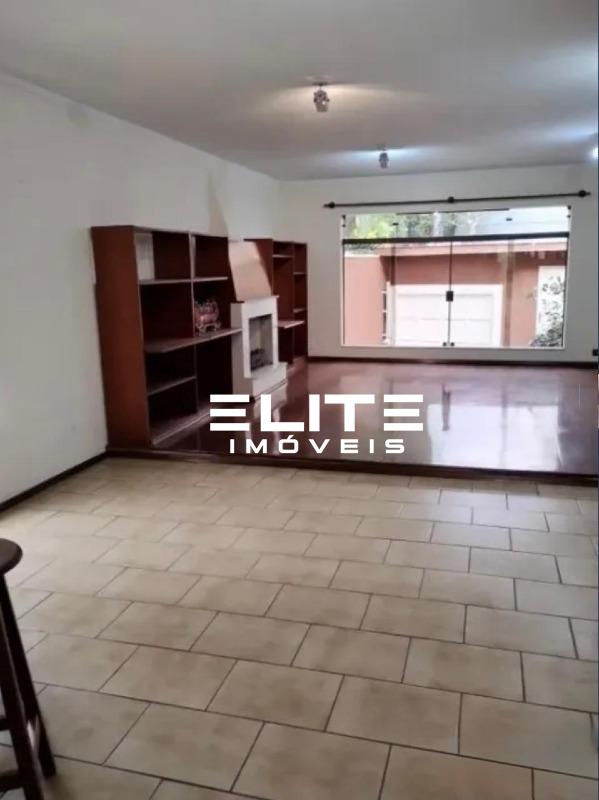 Sobrado à venda no Centro: 