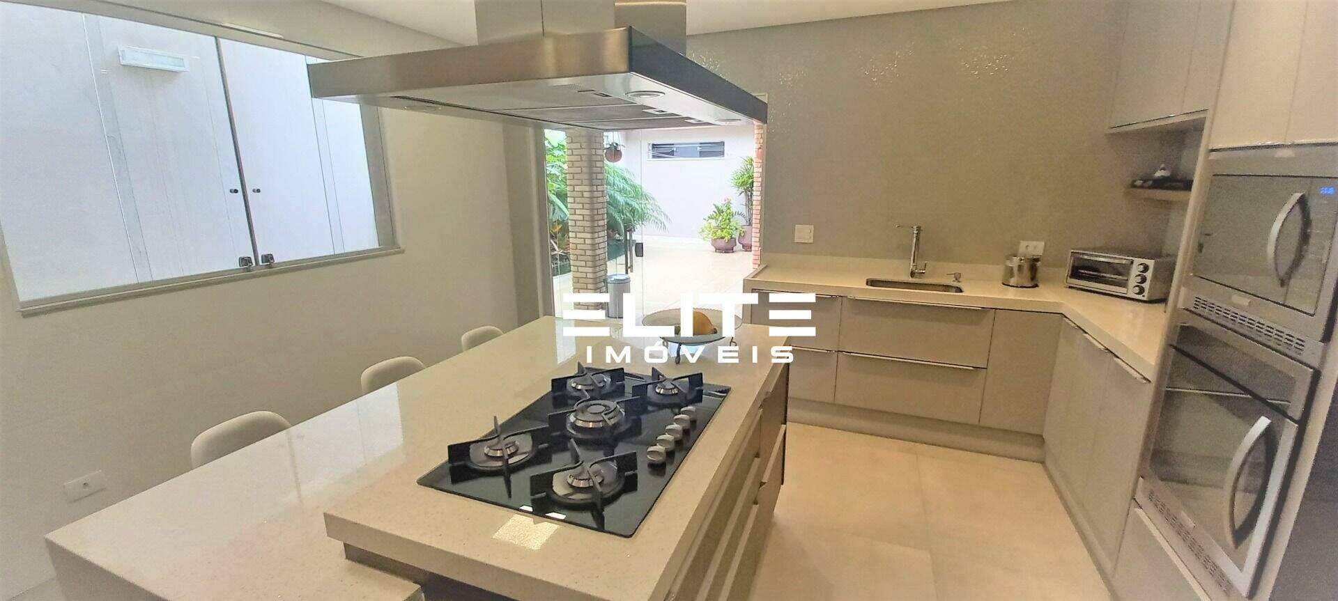 Sobrado à venda no Jardim Bom Pastor: 