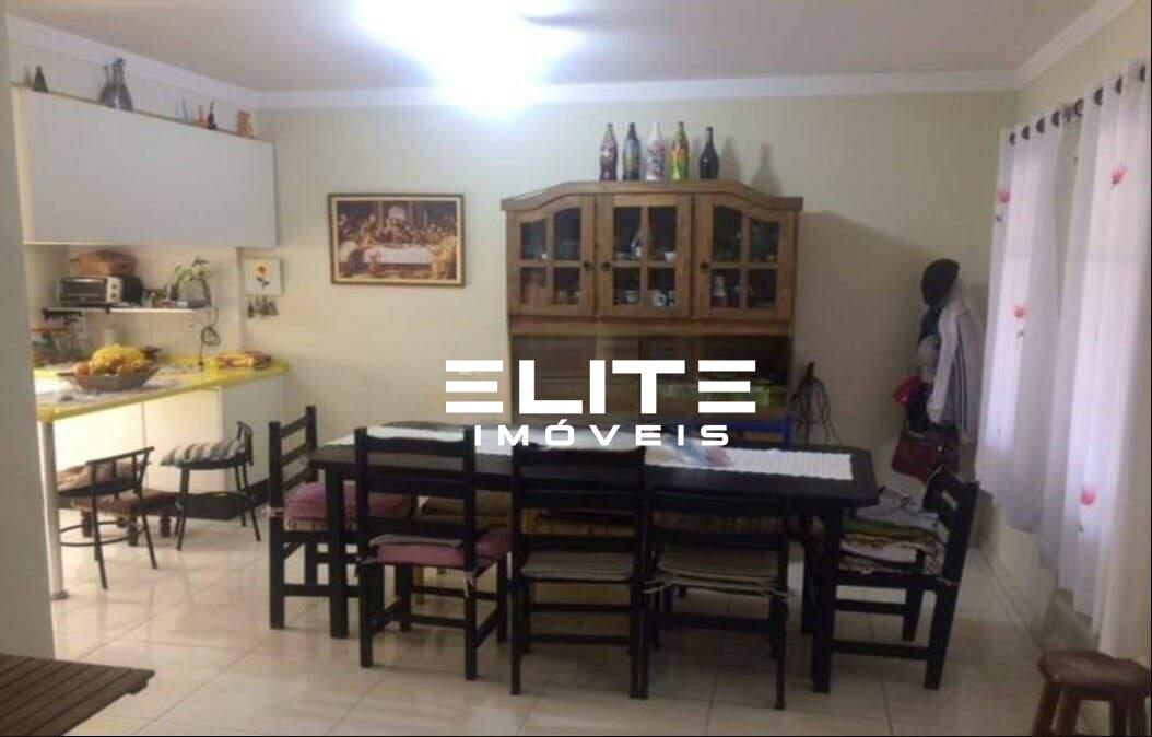 Sobrado à venda no Vila Linda: 