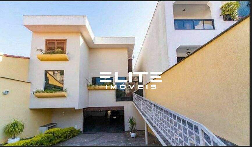 Sobrado à venda no Campestre: 