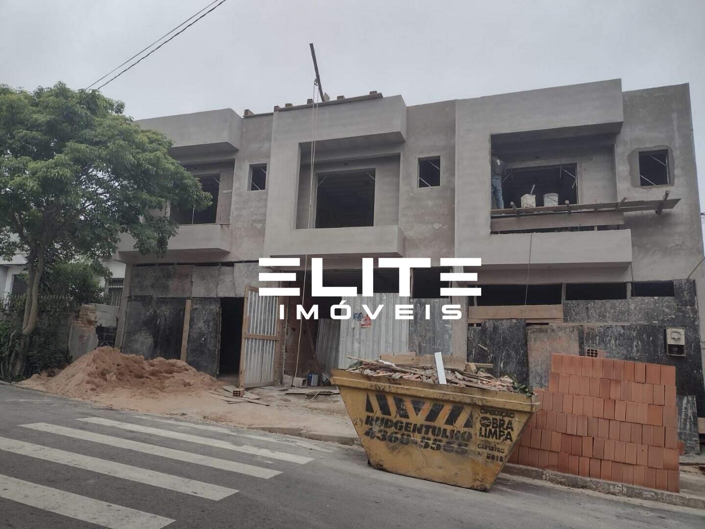 Sobrado à venda no Cerâmica: 