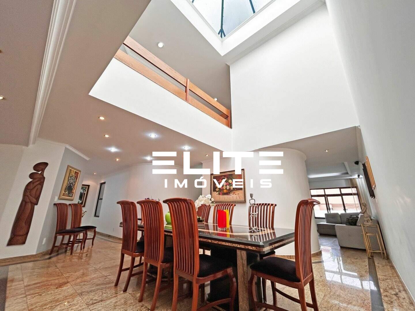 Sobrado à venda no Silveira: 