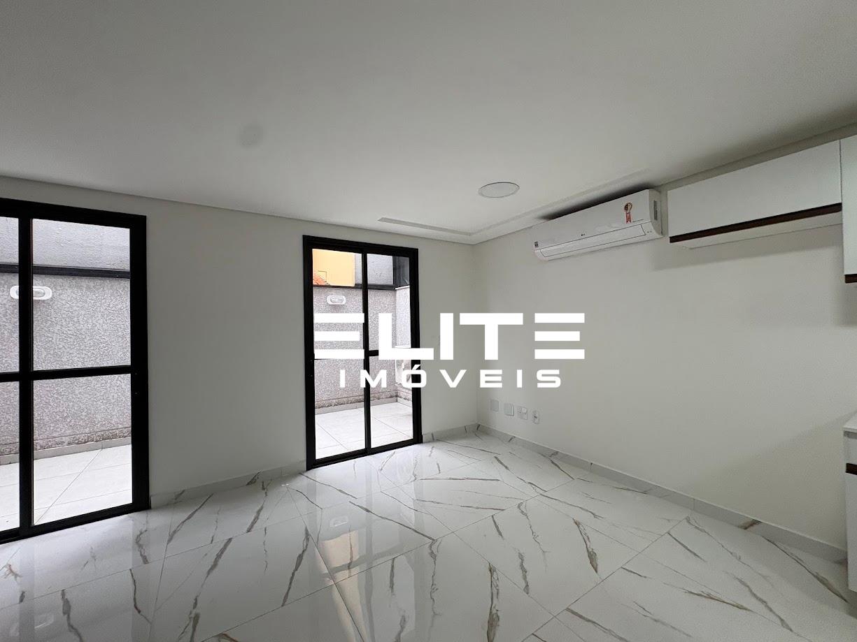 Sobrado à venda no Campestre: 