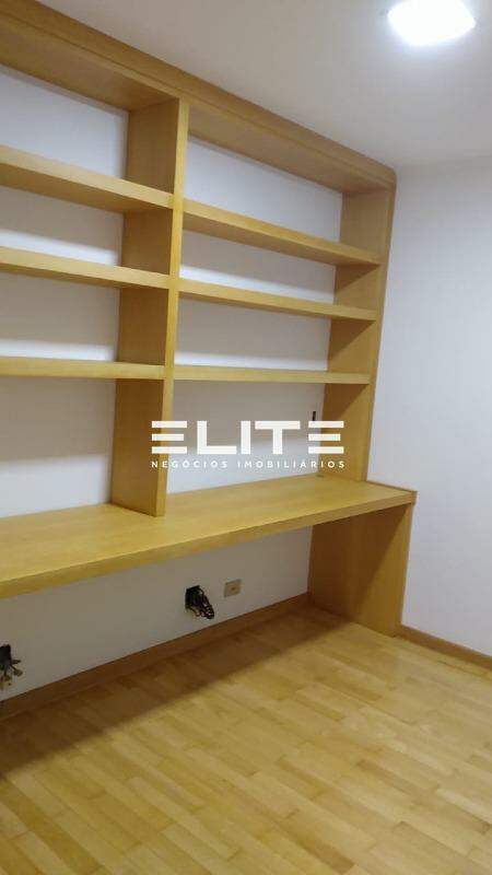 Apartamento à venda no Vila Valparaíso: 