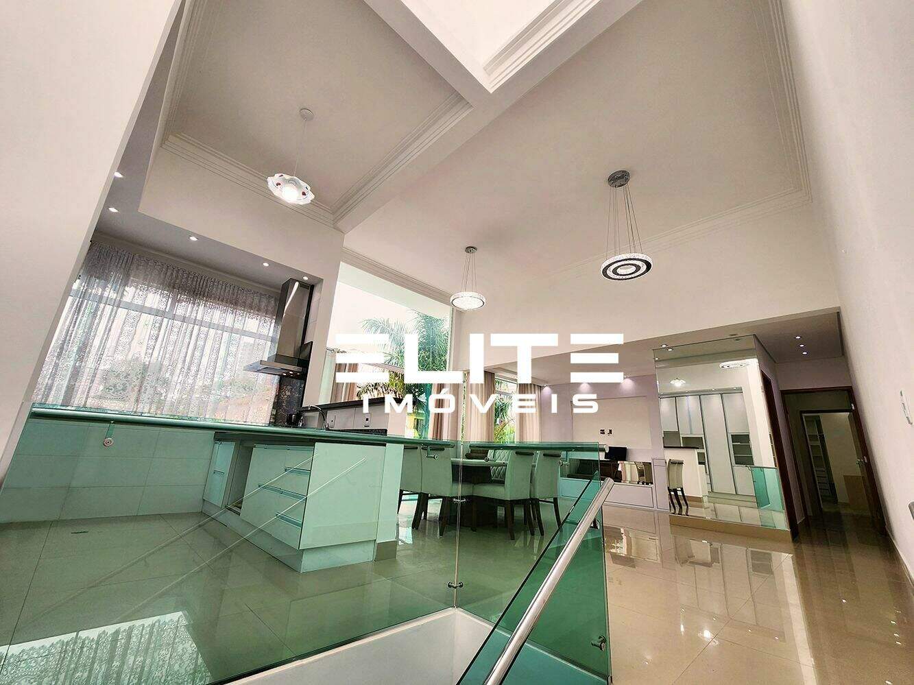 Sobrado à venda no Bairro Jardim: 