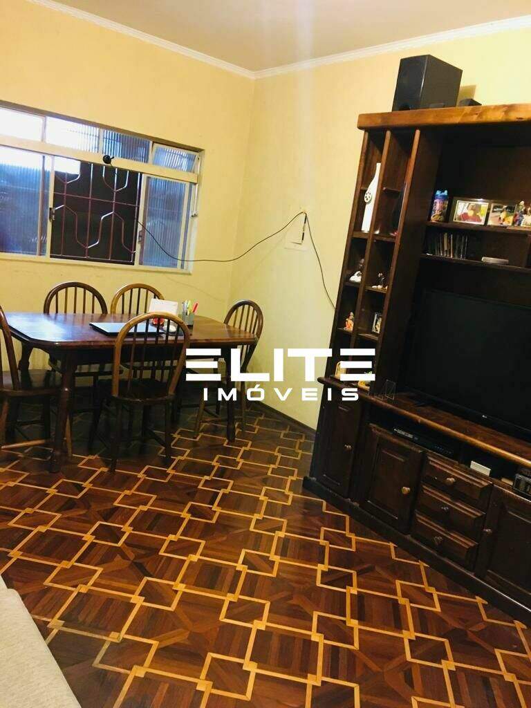 Sobrado à venda no Santa Maria: 