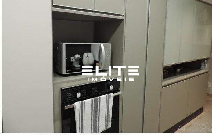 Apartamento à venda no Baeta Neves: 