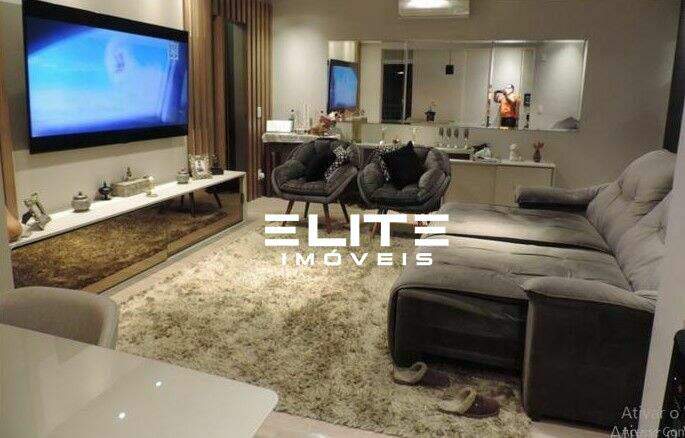 Apartamento à venda no Baeta Neves: 