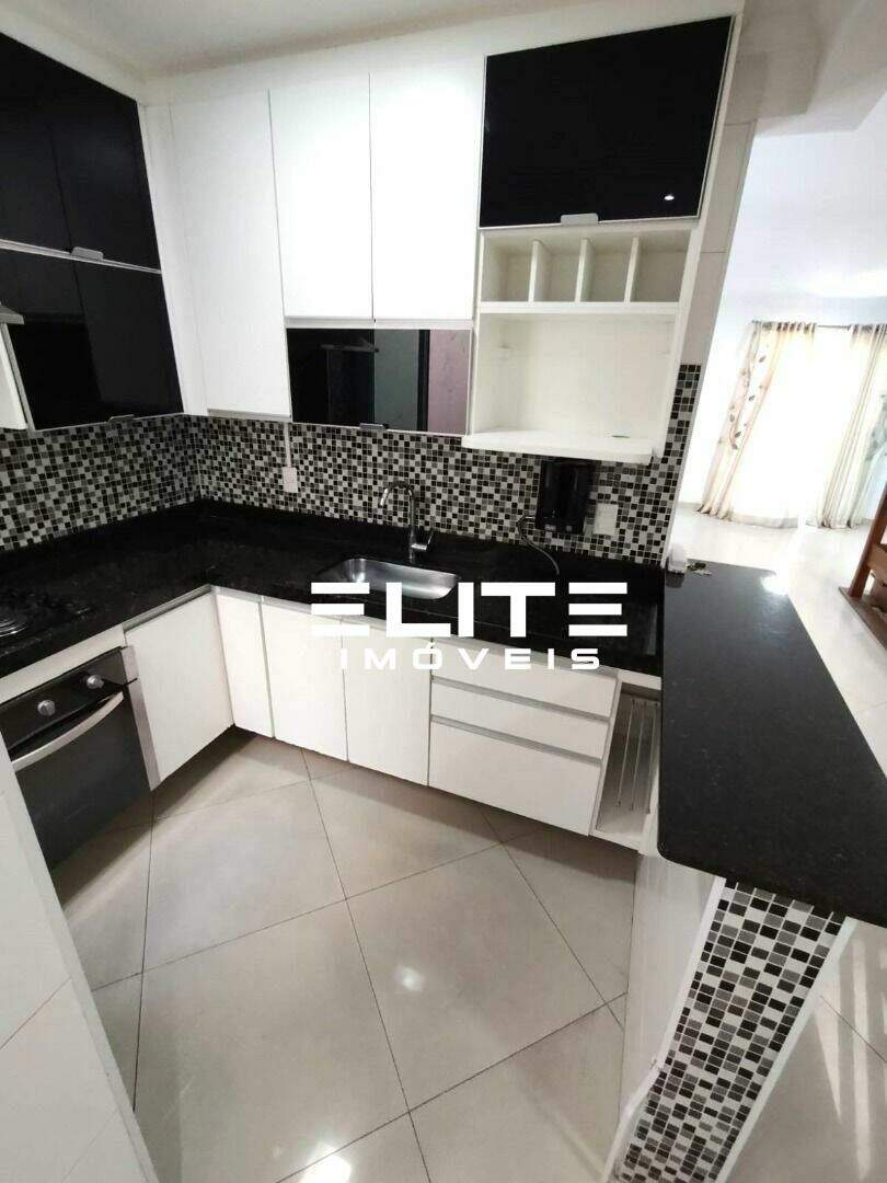 Sobrado à venda no Vila América: 