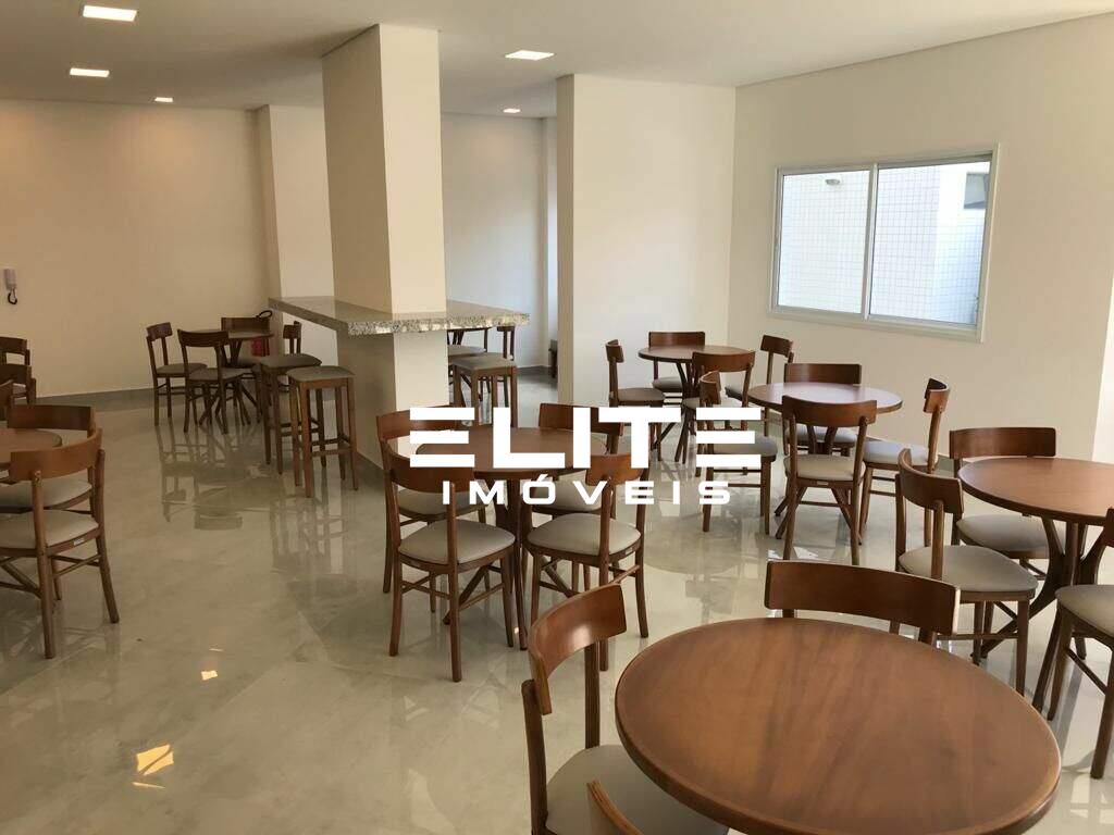 Apartamento à venda no Vila Alzira: 