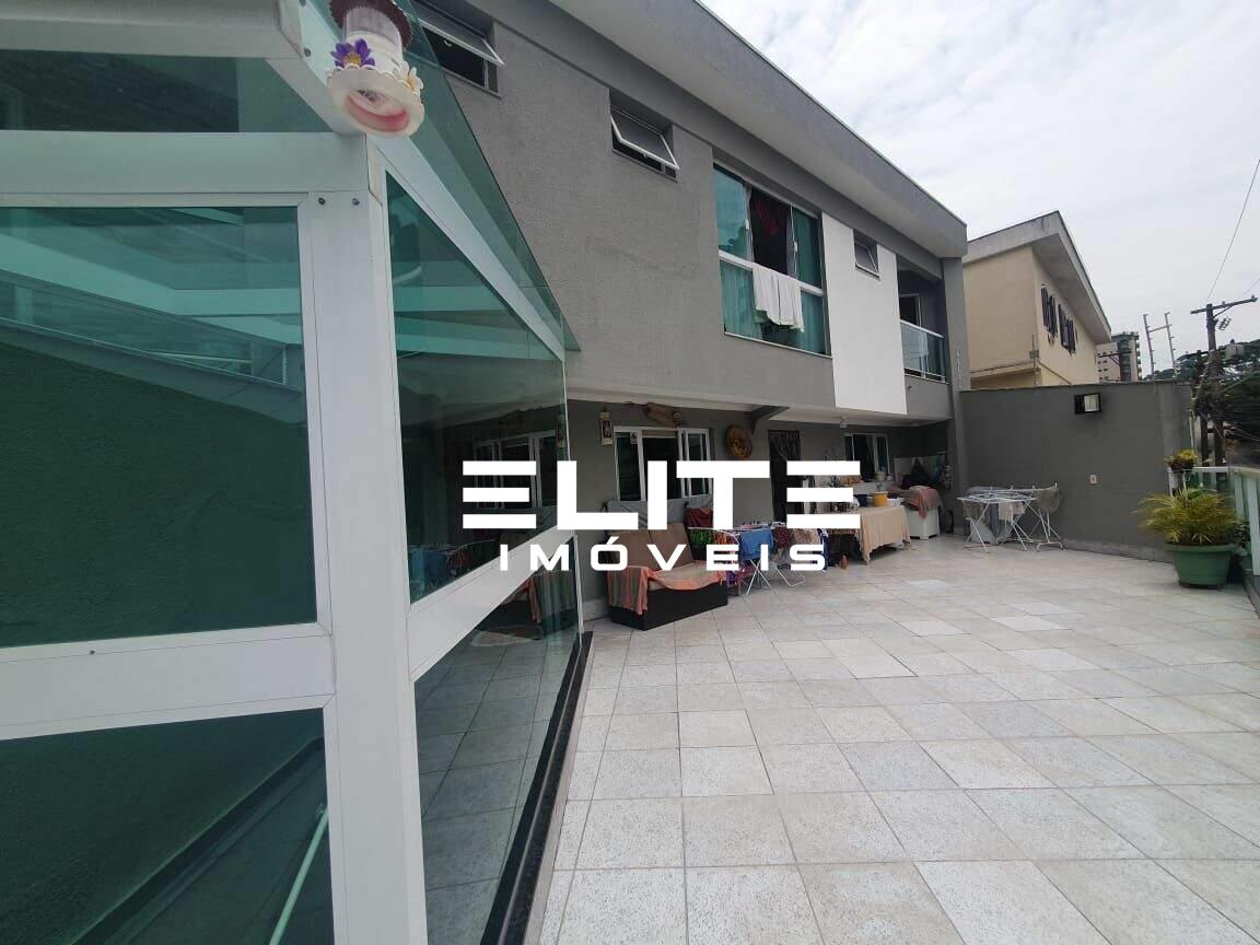 Sobrado à venda no Vila Guiomar: 