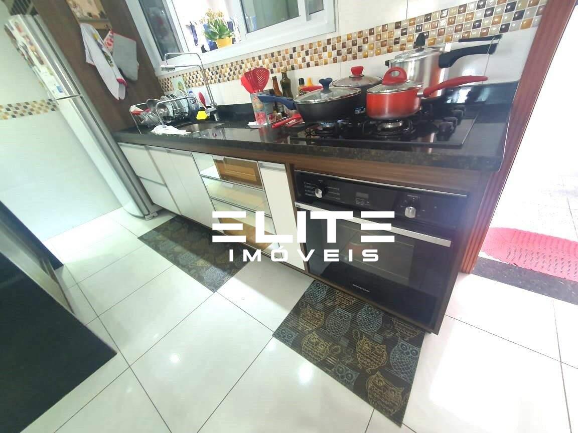 Sobrado à venda no Vila Guiomar: 