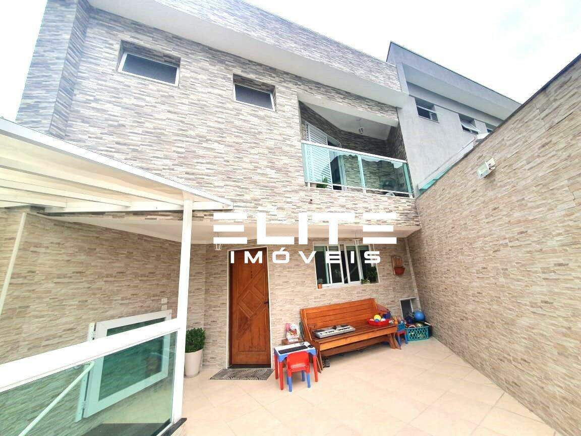 Sobrado à venda no Vila Guiomar: 