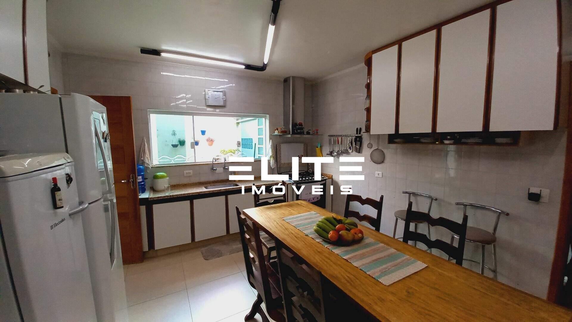 Sobrado à venda no Vila Assunção: 