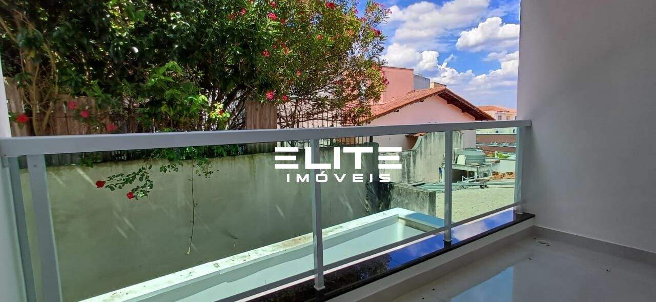 Apartamento à venda no Vila Alzira: 