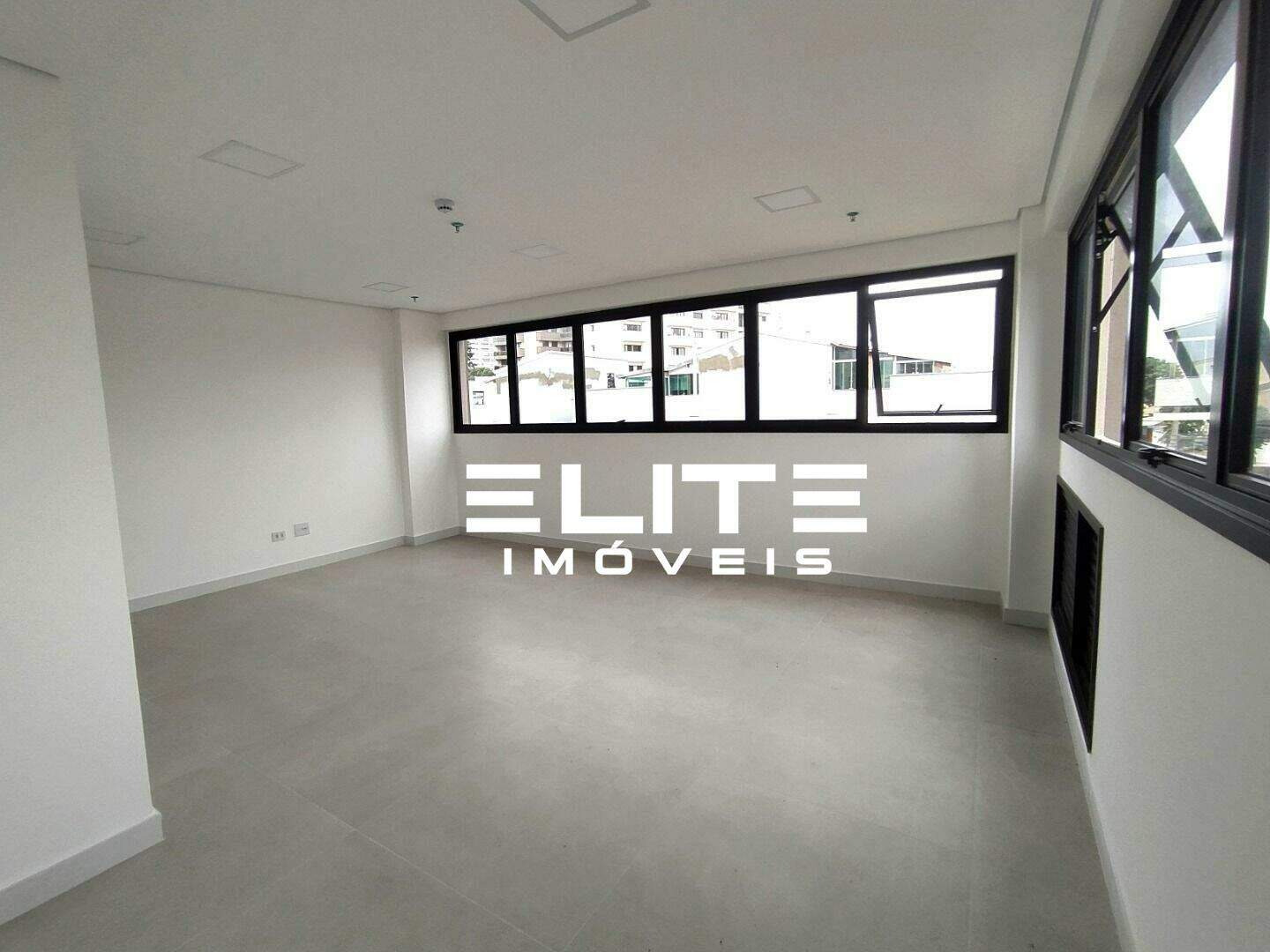 Sala à venda no Vila Assunção: 