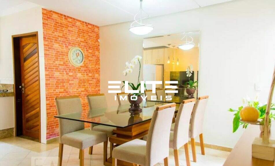 Sobrado à venda no Vila Scarpelli: 