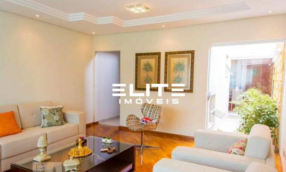 Sobrado à venda no Vila Scarpelli: 