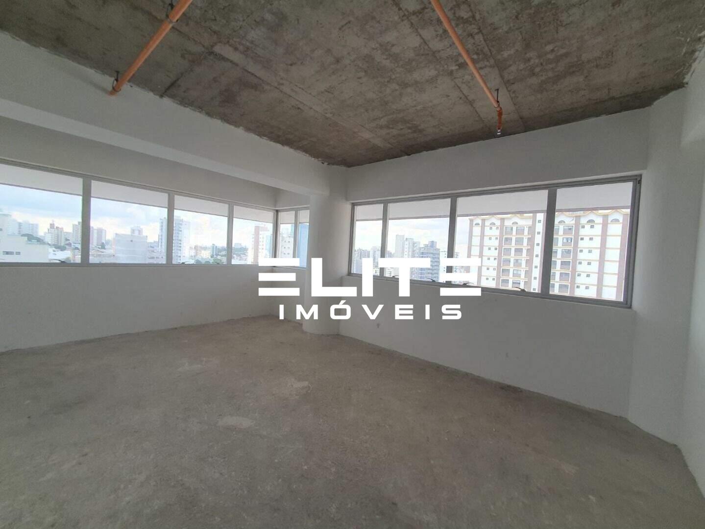 Sala à venda no Centro: 