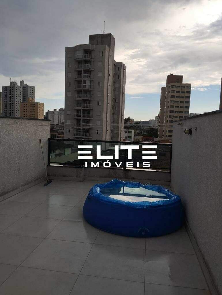 Cobertura à venda no Santa Teresinha: 