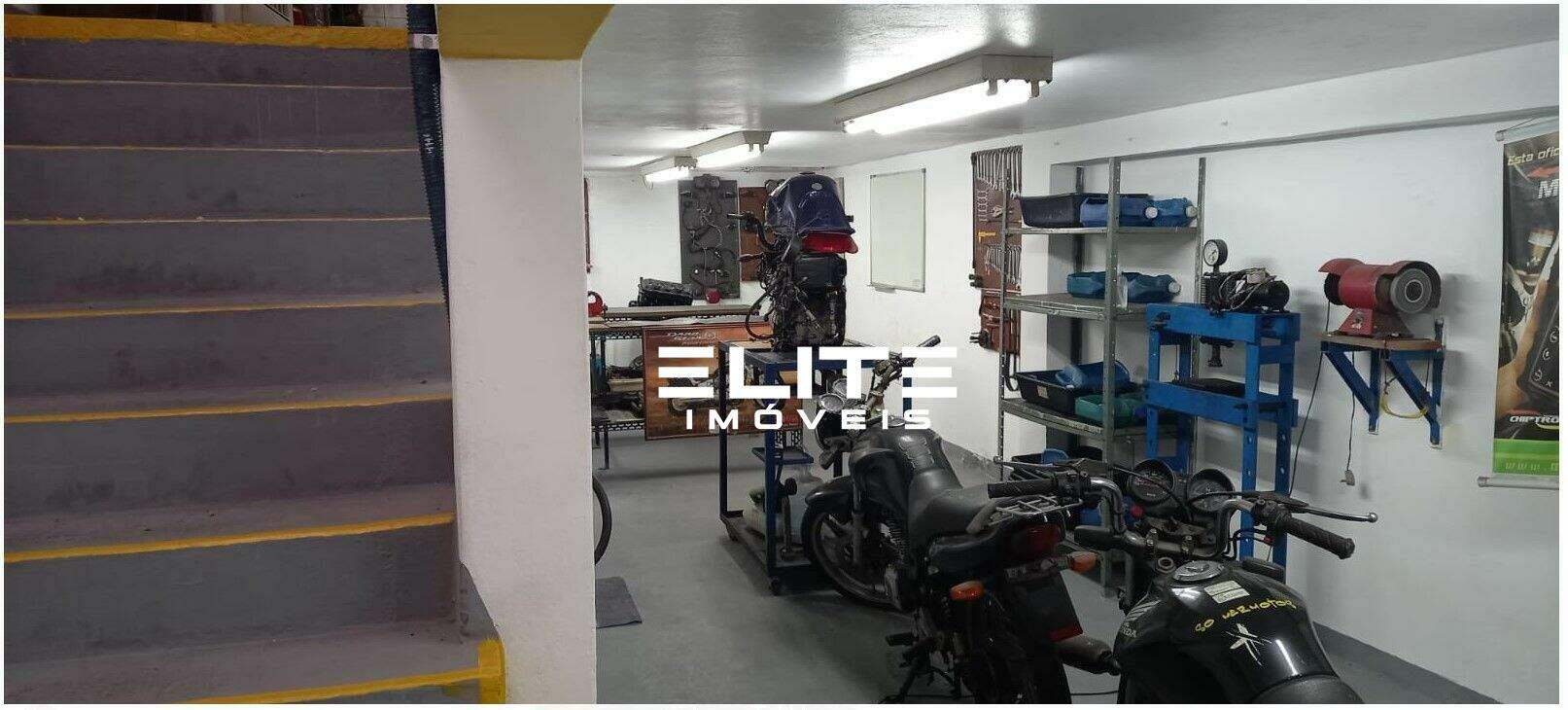 Sobrado à venda no Bairro Jardim: 