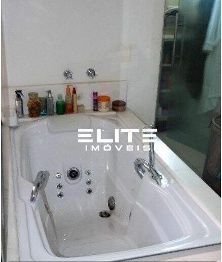 Sobrado à venda no Vila Valparaíso: 