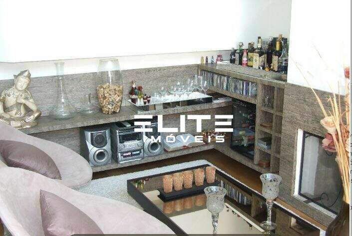 Sobrado à venda no Vila Valparaíso: 