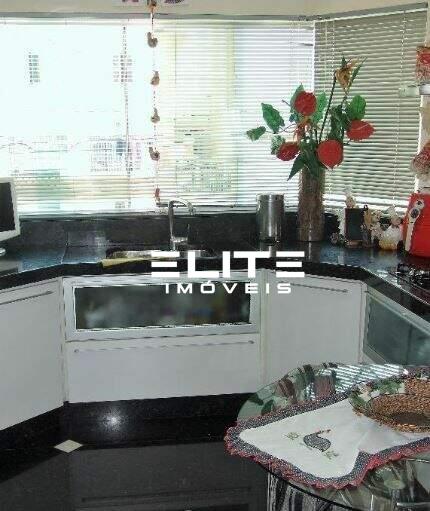 Sobrado à venda no Vila Valparaíso: 