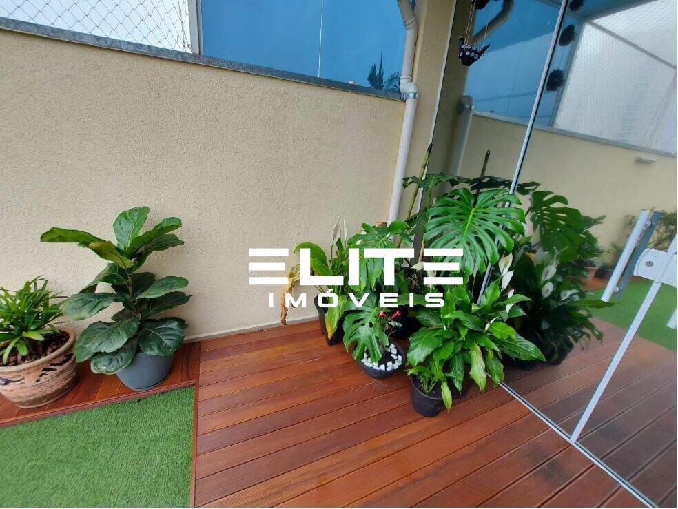 Cobertura à venda no Vila Alzira: 