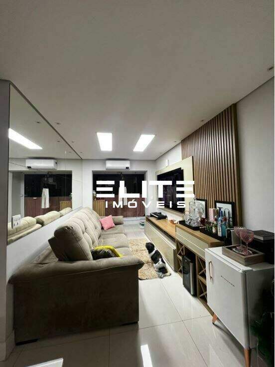 Apartamento à venda no Vila Alzira: 