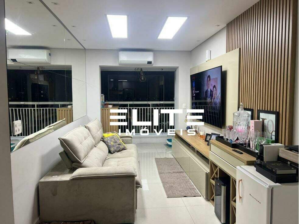 Apartamento à venda no Vila Alzira: 