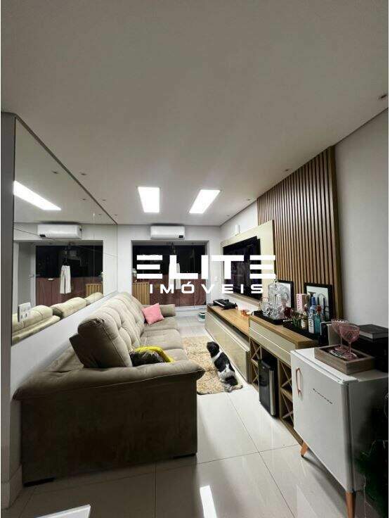 Apartamento à venda no Vila Alzira: 