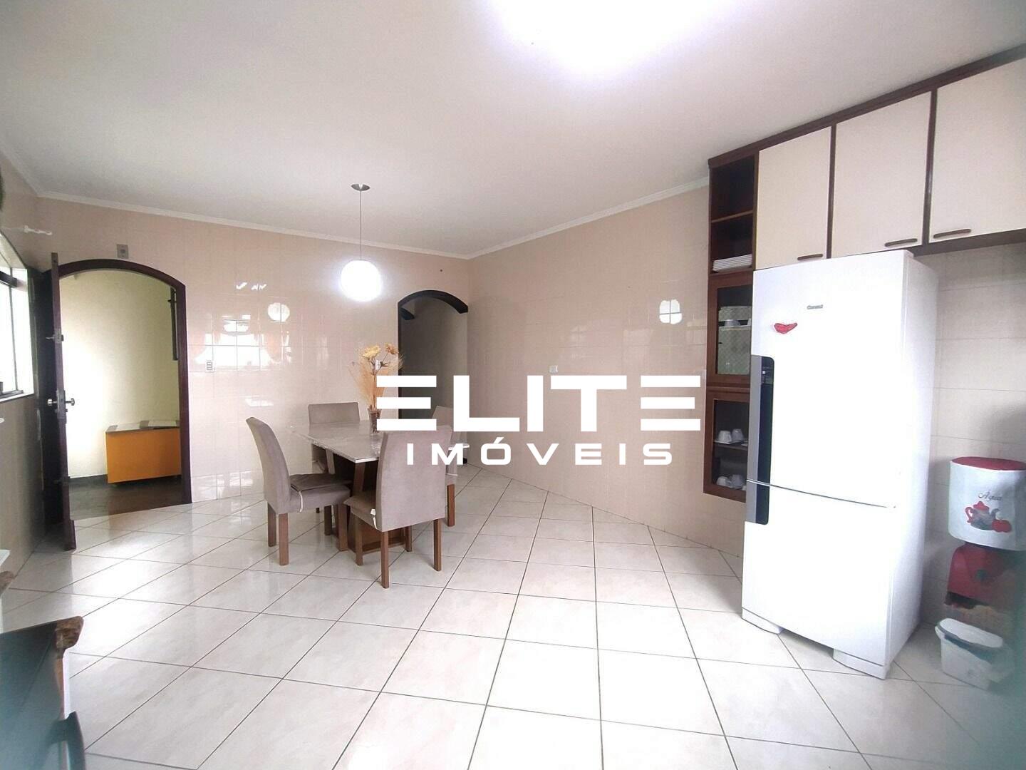 Sobrado à venda no Vila Tibiriçá: 