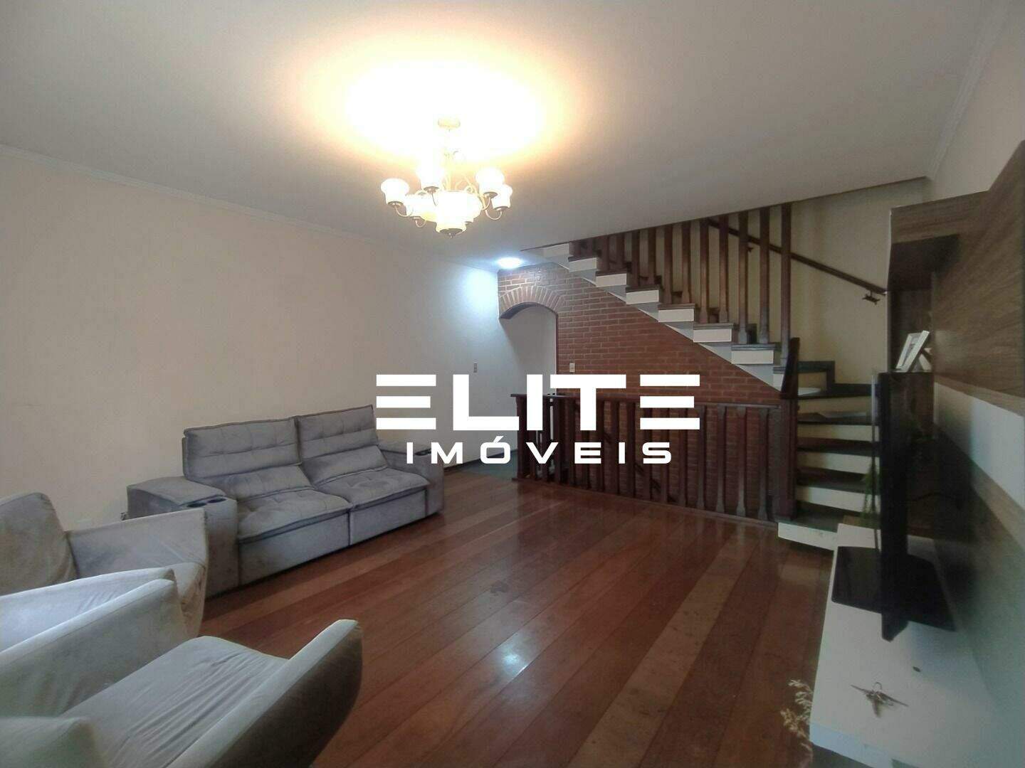 Sobrado à venda no Vila Tibiriçá: 