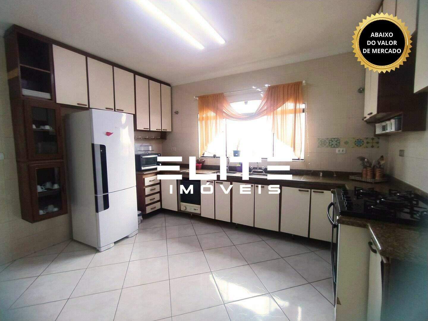 Sobrado à venda no Vila Tibiriçá: 