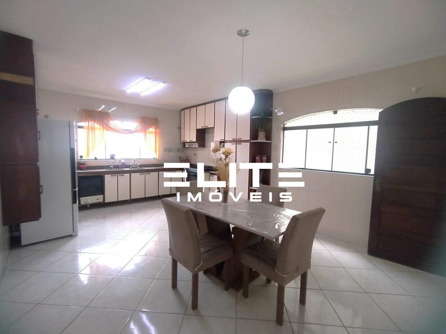 Sobrado à venda no Vila Tibiriçá: 