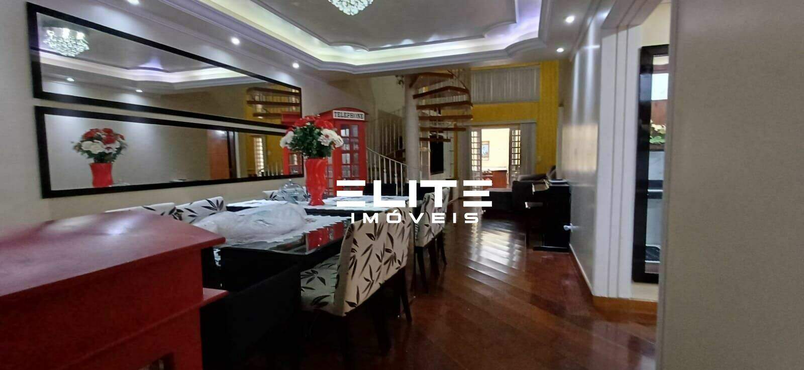 Sobrado à venda no Jardim Bela Vista: 