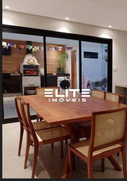 Sobrado à venda no Vila Floresta: 