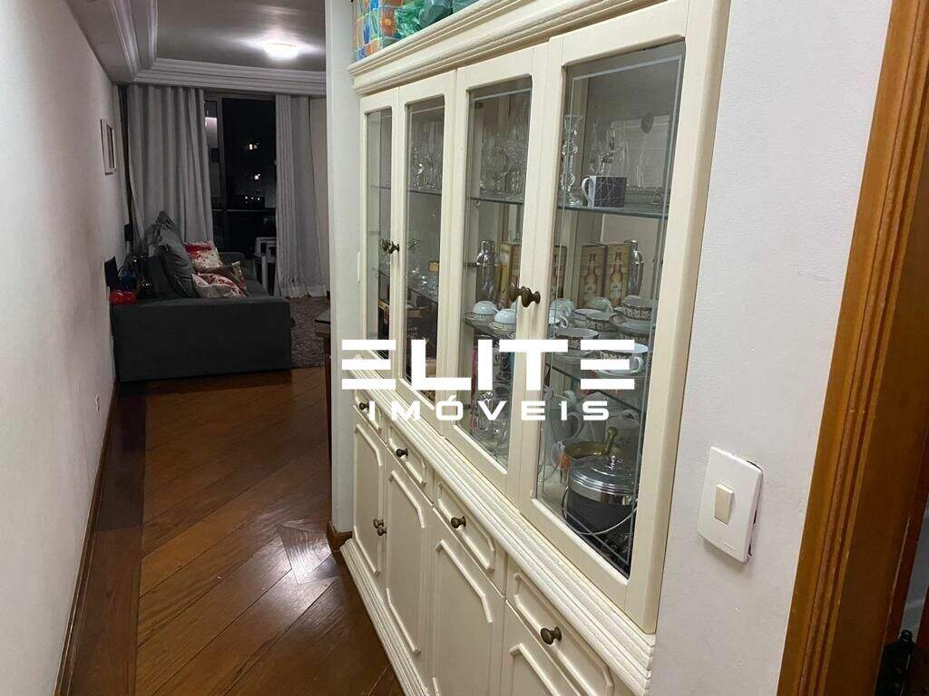 Apartamento à venda no Vila Alzira: 