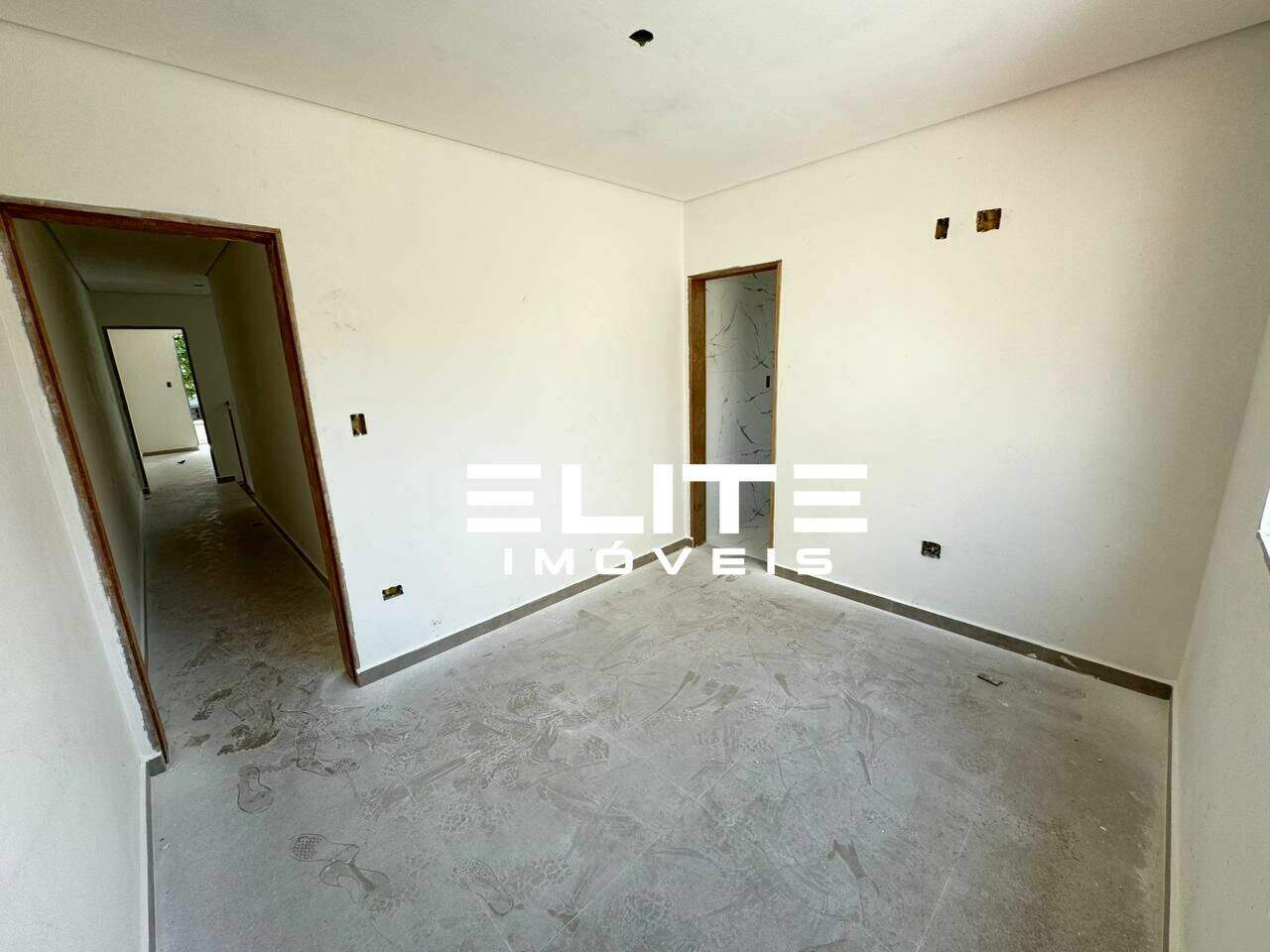 Sobrado à venda no Jardim Santo Antônio: 