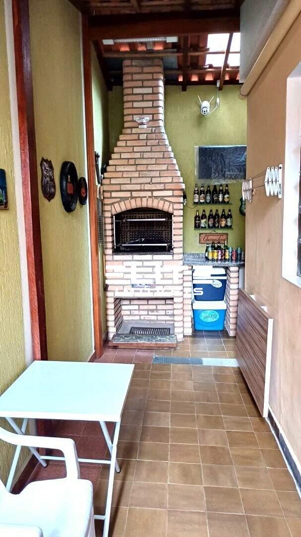 Sobrado à venda no Vila Scarpelli: 