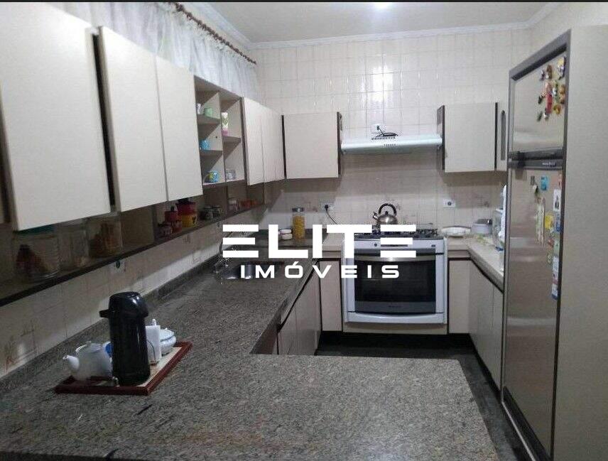 Sobrado à venda no Santa Teresinha: 