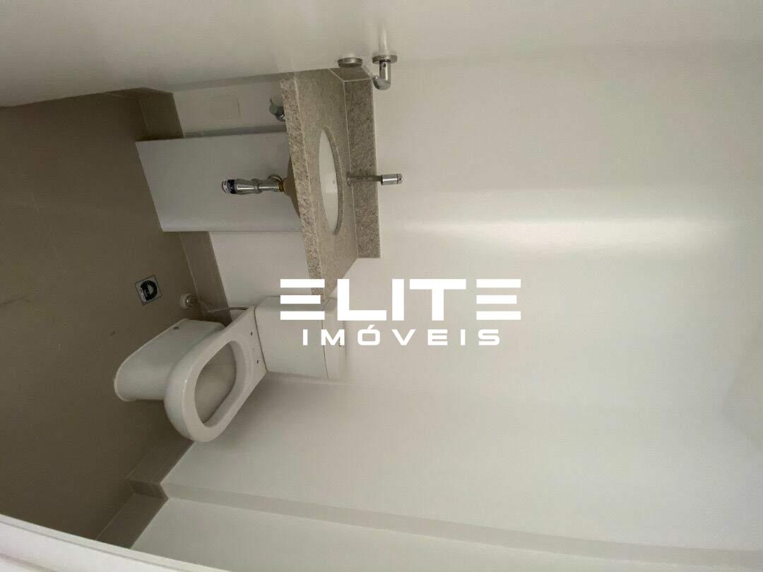 Sala à venda no Vila Baeta Neves: 