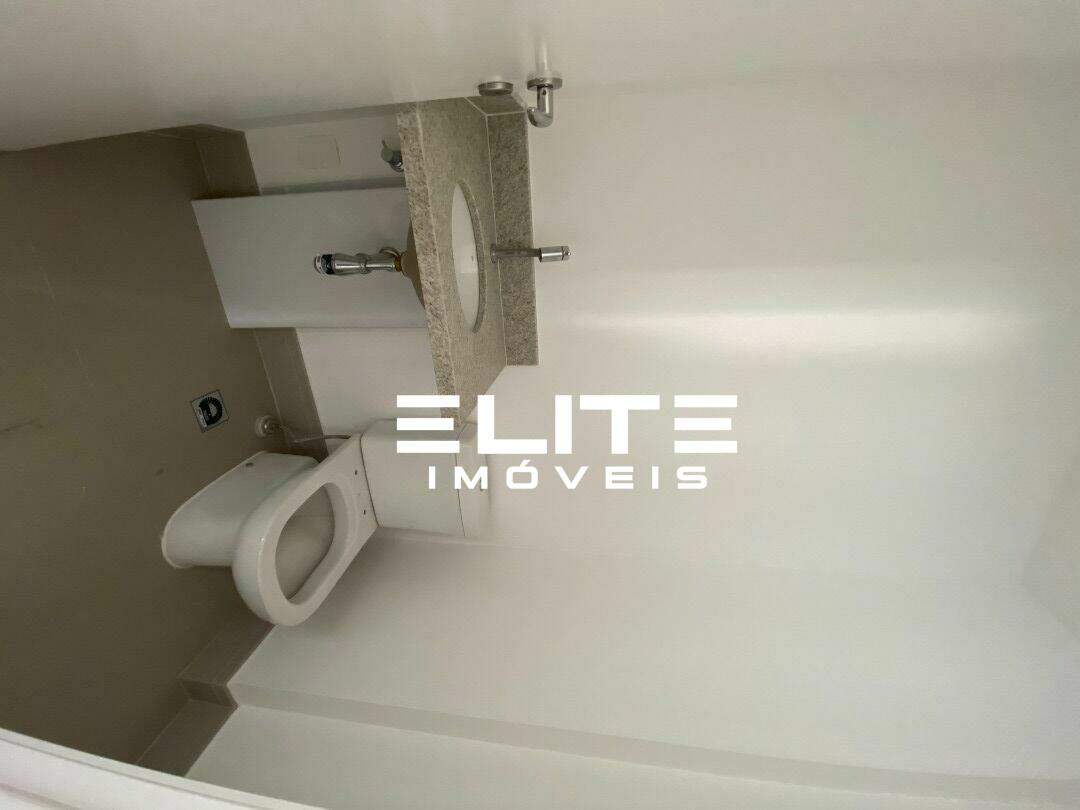 Sala à venda no Vila Baeta Neves: 