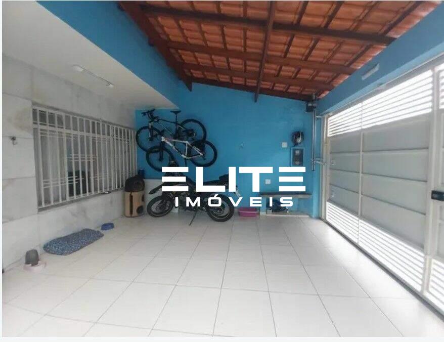 Sobrado à venda no Vila Scarpelli: 