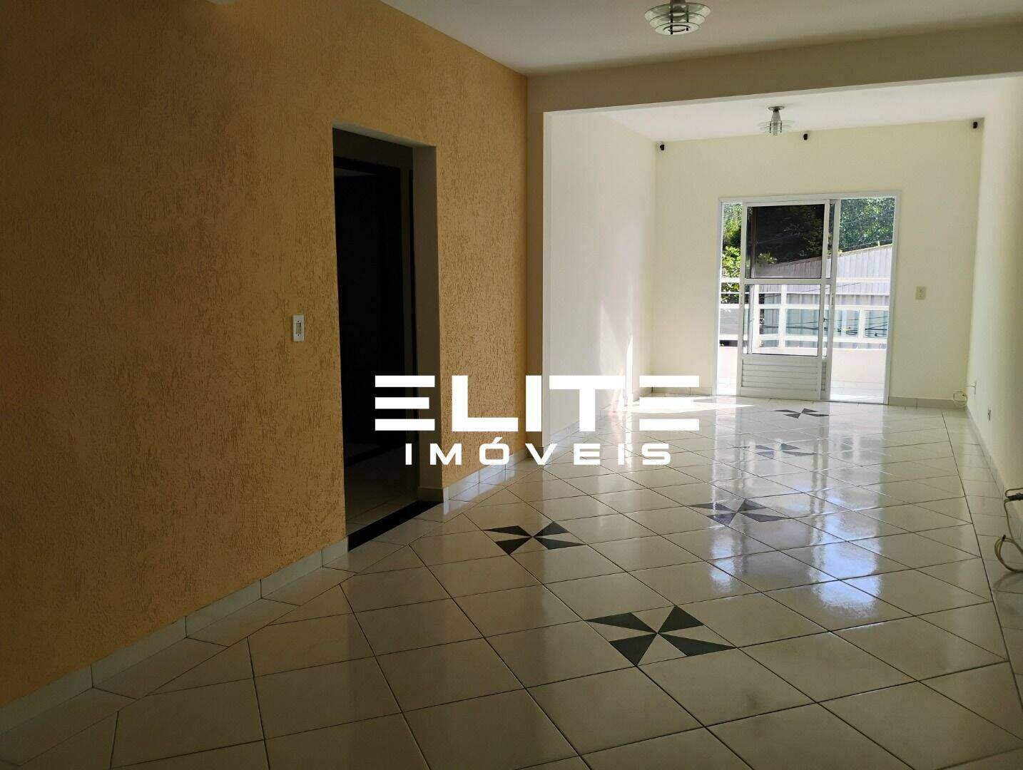 Apartamento à venda no Vila Eldízia: 