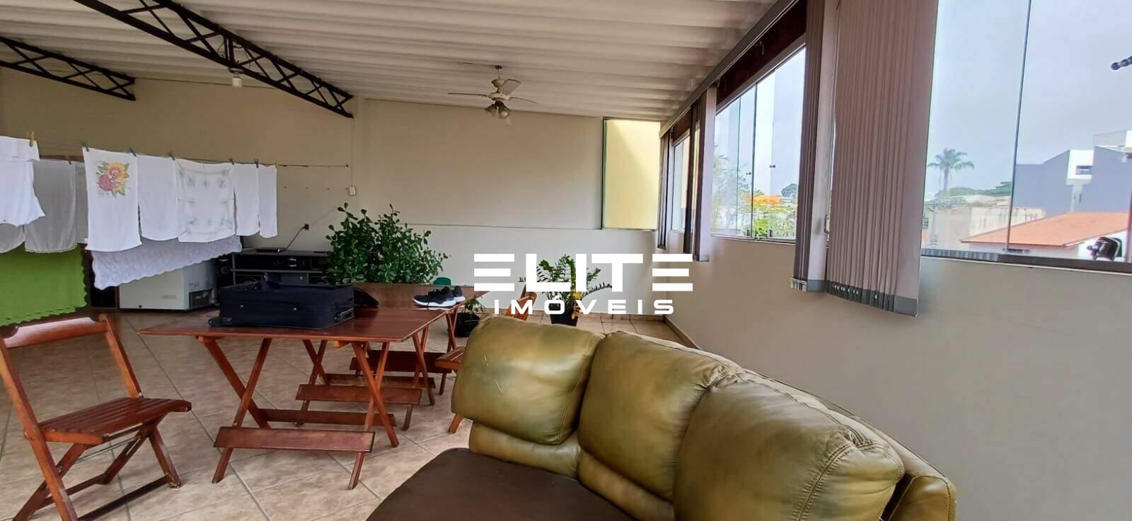 Sobrado à venda no Vila Pires: 